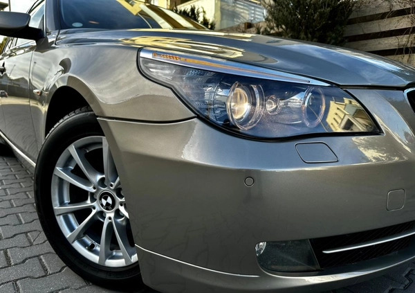 BMW Seria 5 cena 26900 przebieg: 233830, rok produkcji 2008 z Szczecin małe 781